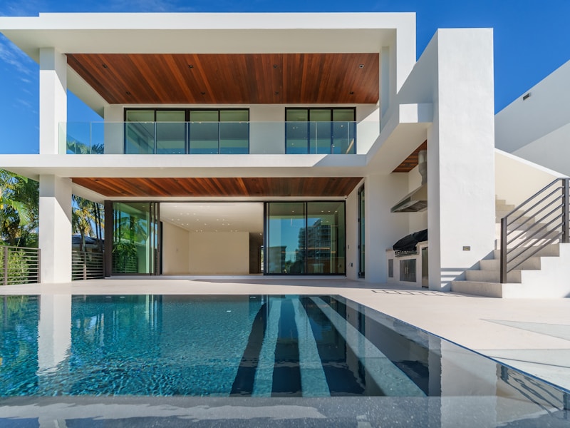 Modern Waterfront Villa